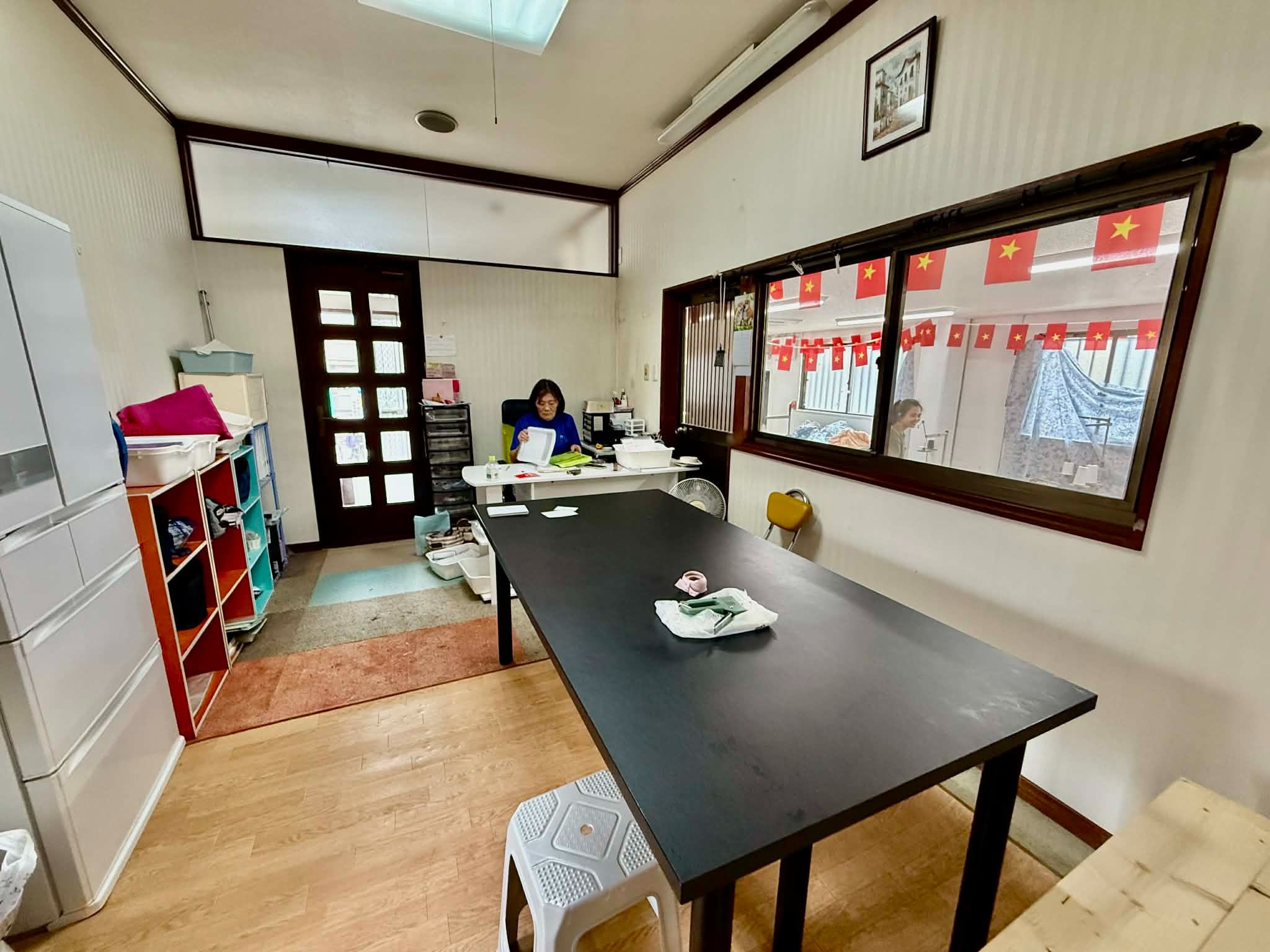 ハンドメイド商品デザイン会議スペース